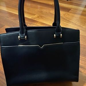 Stylish Black Women’s Purse
